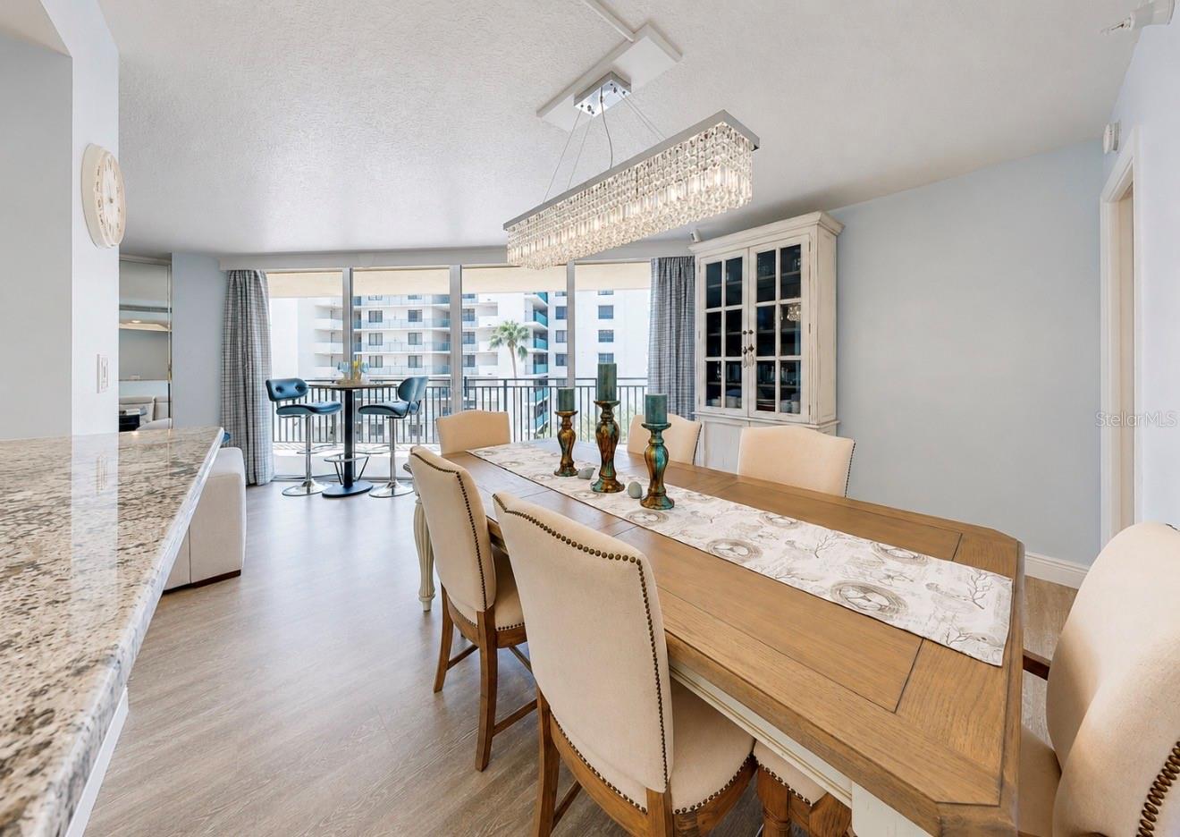 690 ISLAND WAY #501 — photo 23