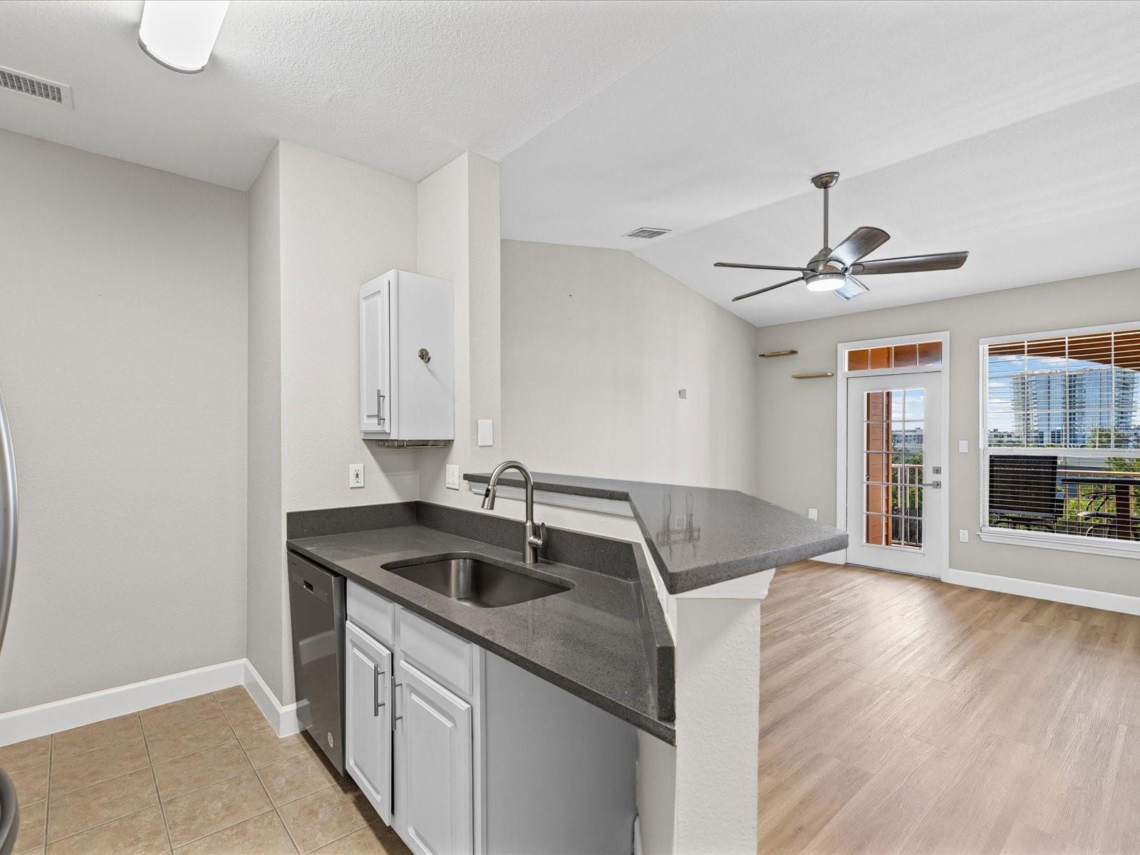 5000 CULBREATH KEY WAY #9311 — photo 3