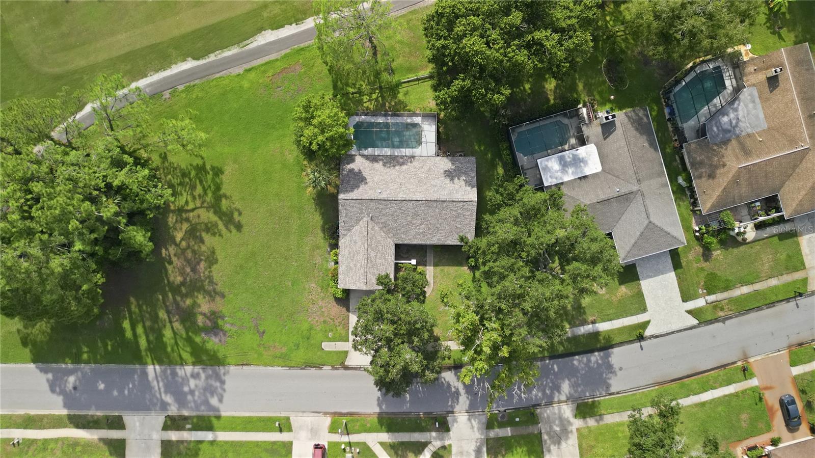 3506 FAIRWAY FOREST DR — photo 25