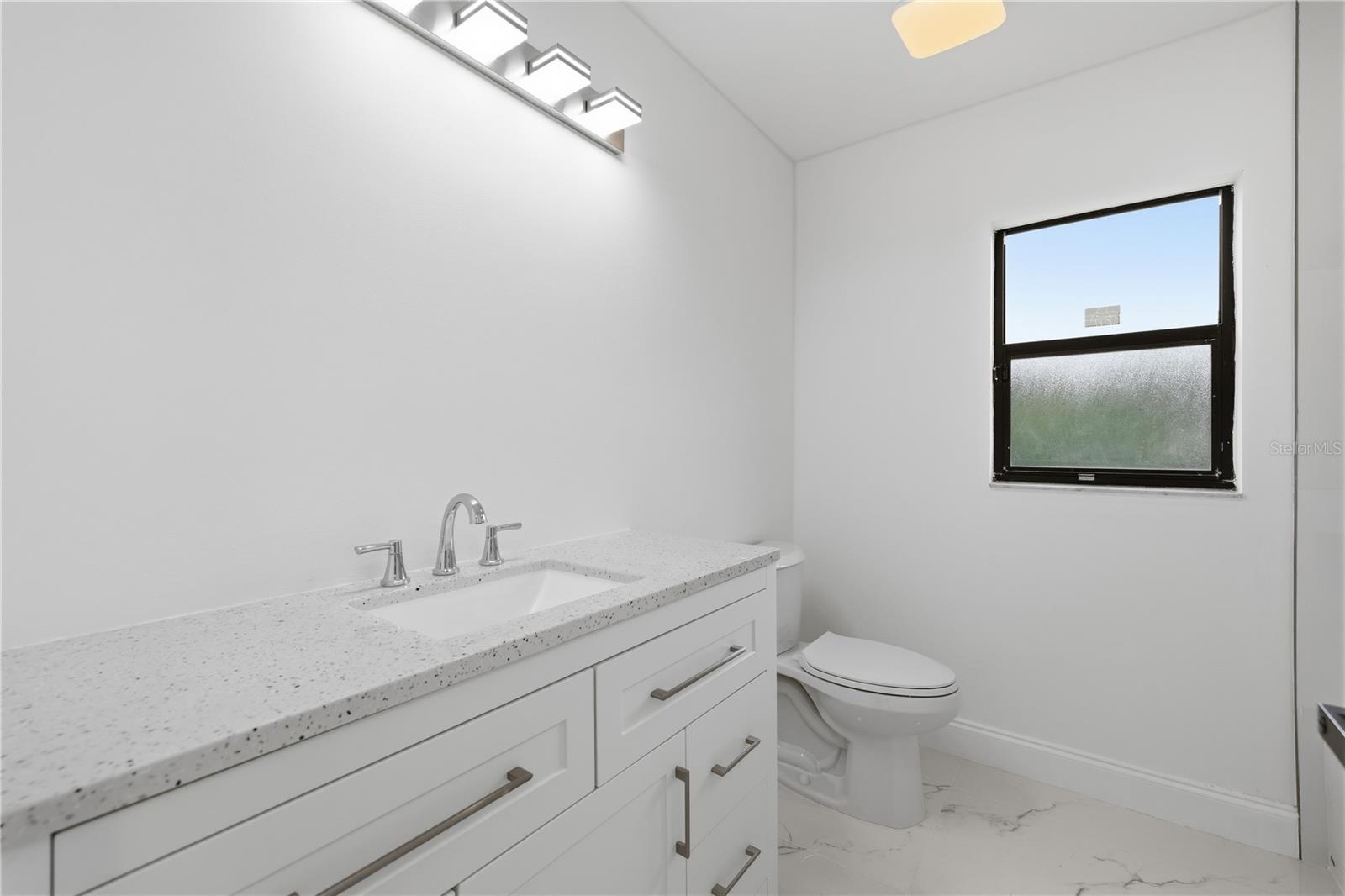 3506 FAIRWAY FOREST DR — photo 4