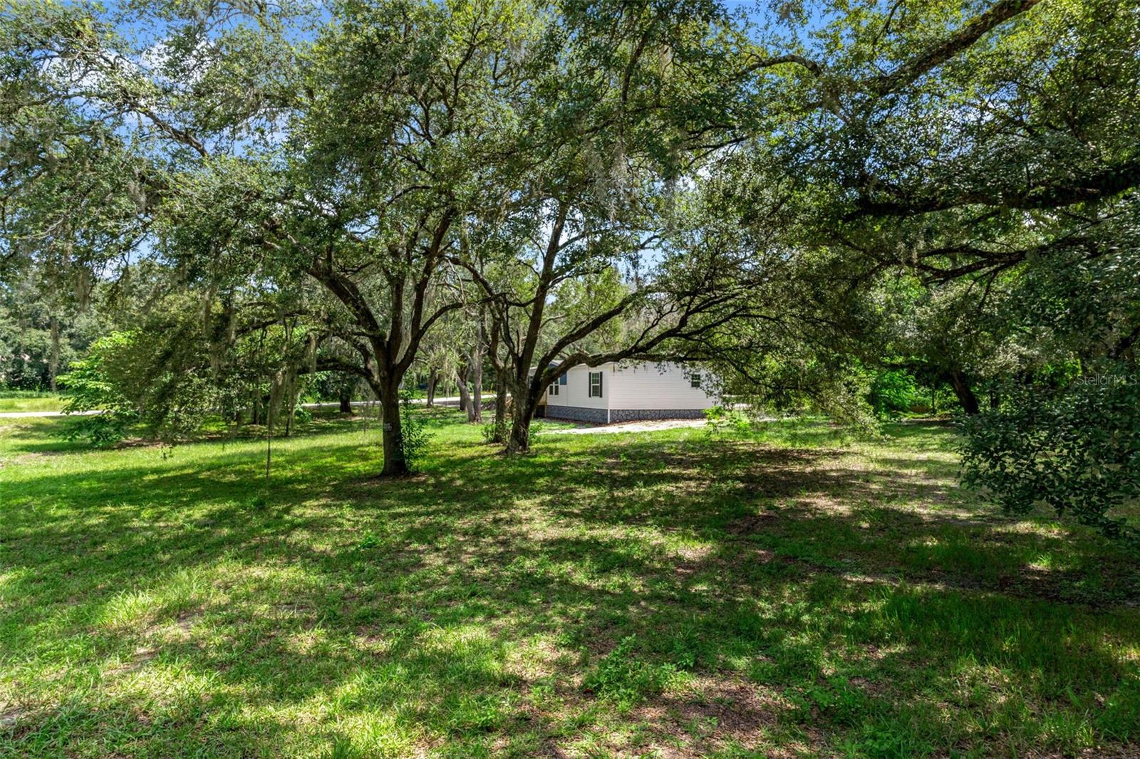 17912 GREENSBORO ST — photo 38