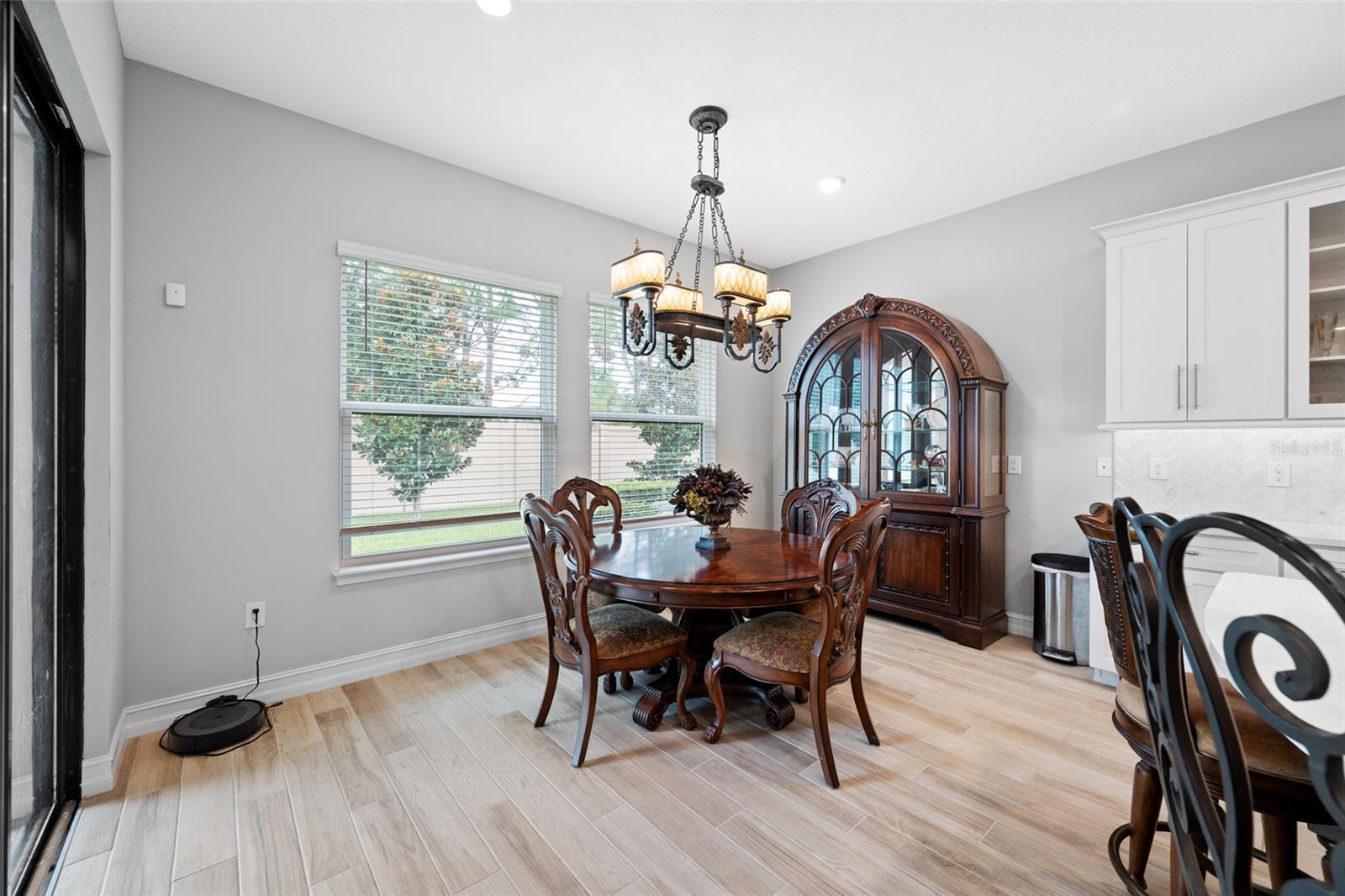 18308 LEAFMORE ST — photo 31