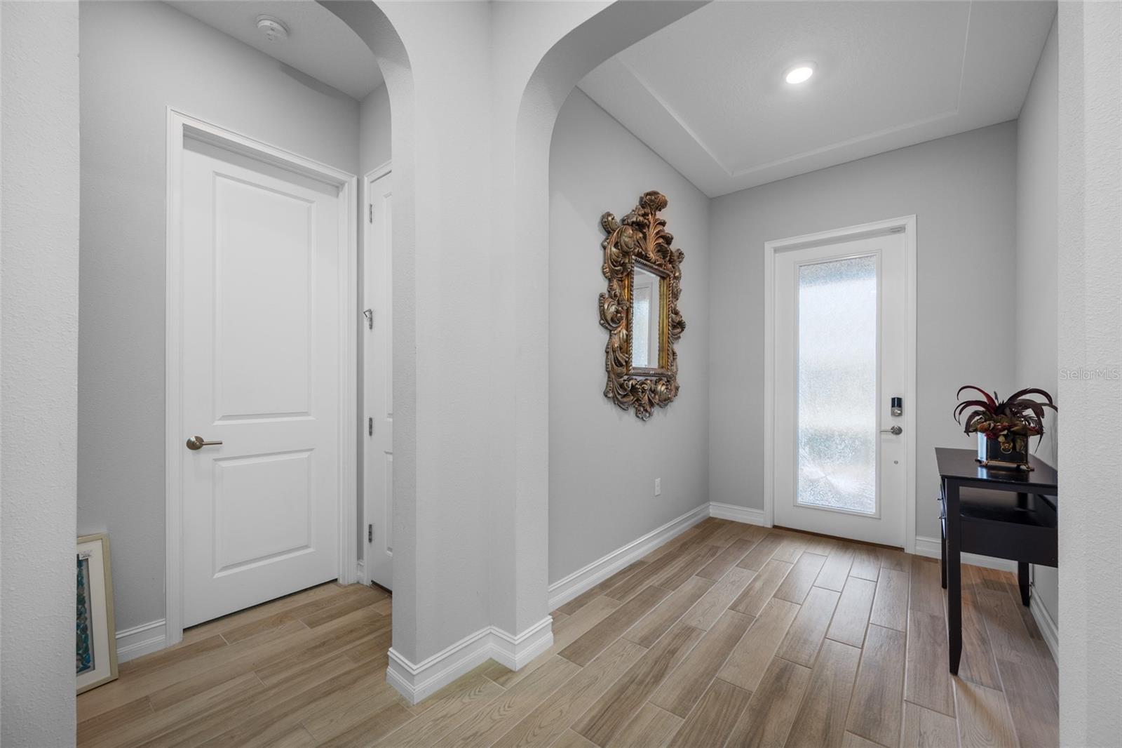 18308 LEAFMORE ST — photo 11