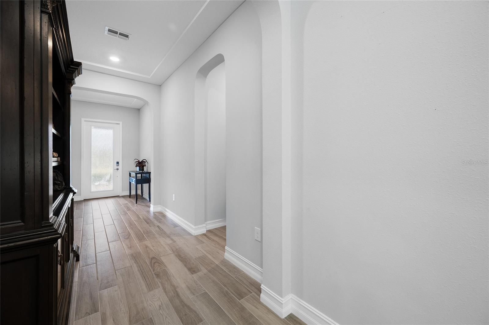18308 LEAFMORE ST — photo 10