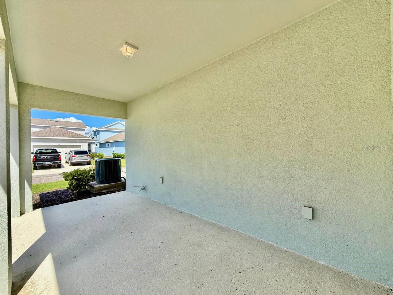 827 WINTERSIDE DR — photo 30