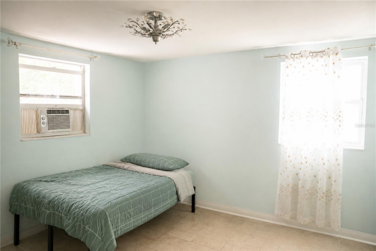 636 DOGWOOD CT — photo 5