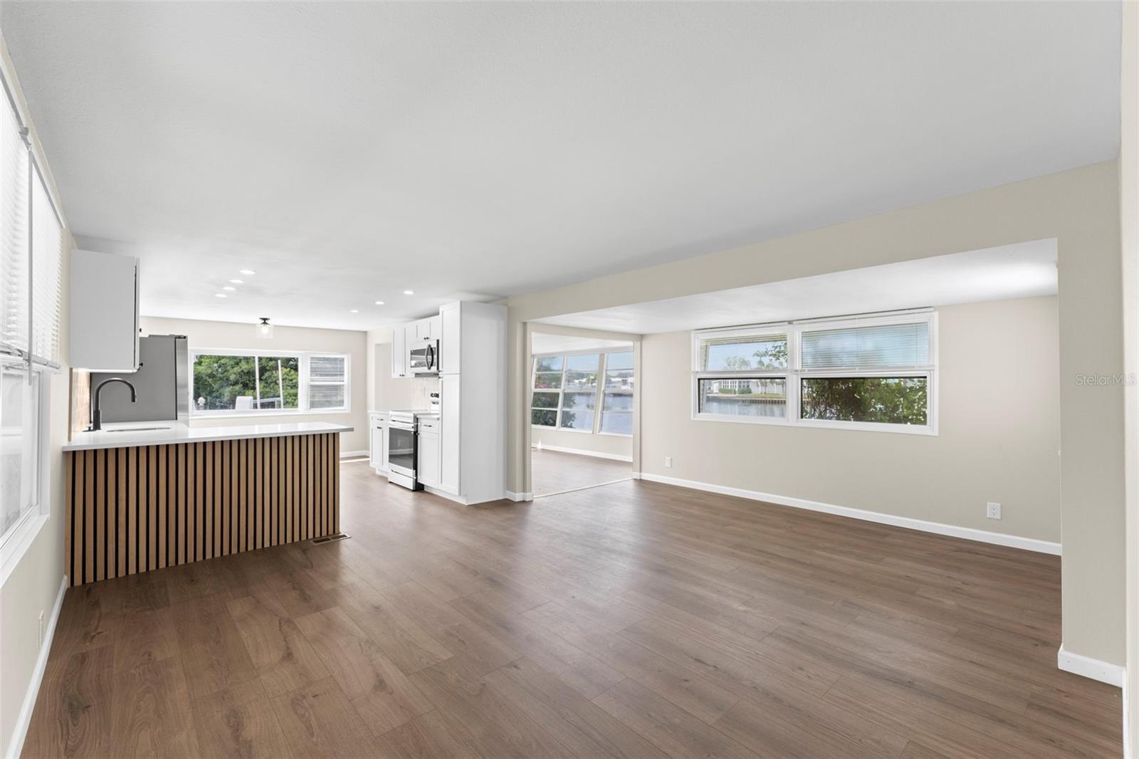 436 MOUNT OAK AVE NE #747 — photo 12