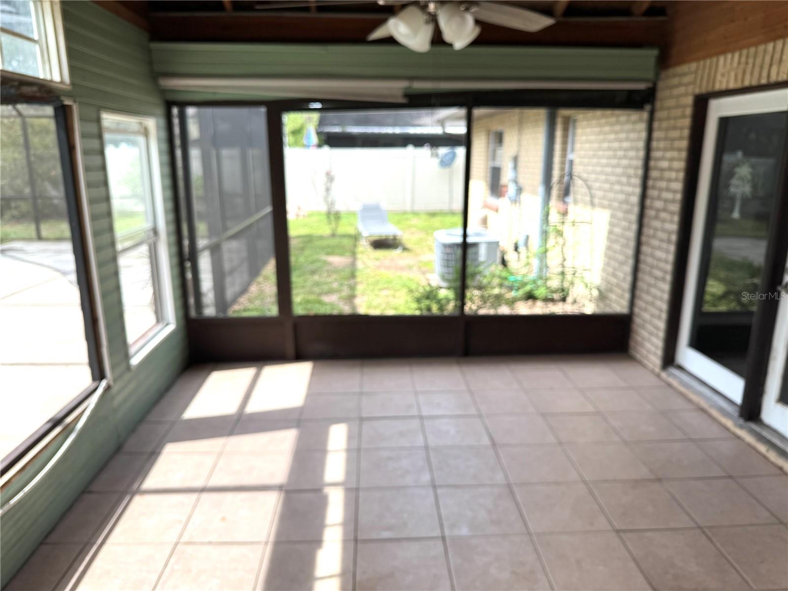 1312 N TAYLOR RD — photo 26