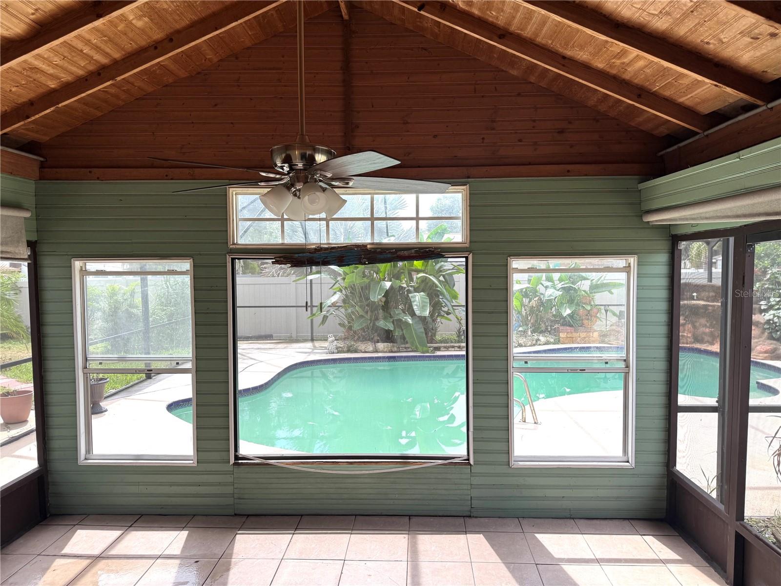 1312 N TAYLOR RD — photo 21