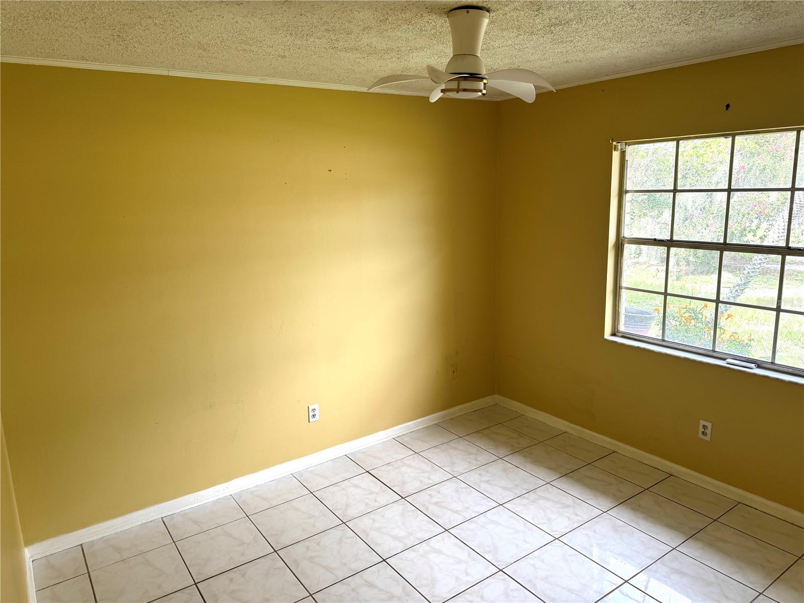 1312 N TAYLOR RD — photo 15