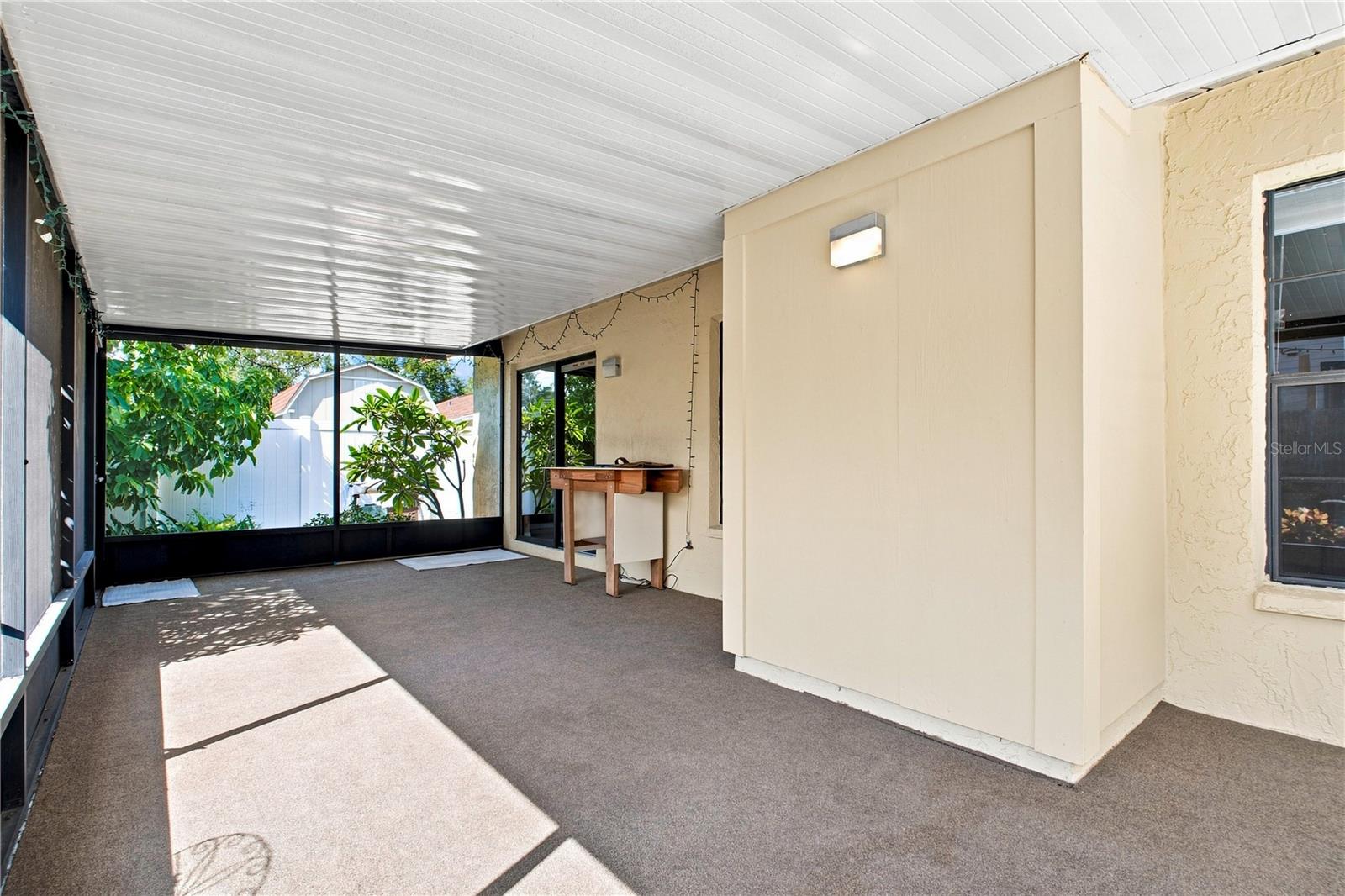 6803 LONGPOINTE WAY — photo 36