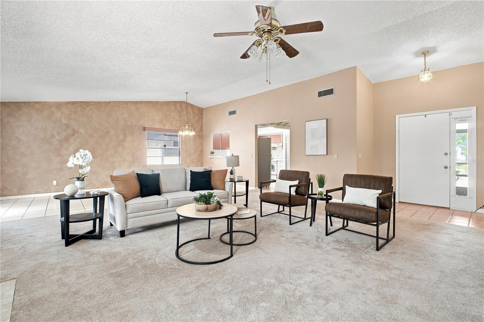 6803 LONGPOINTE WAY — photo 4