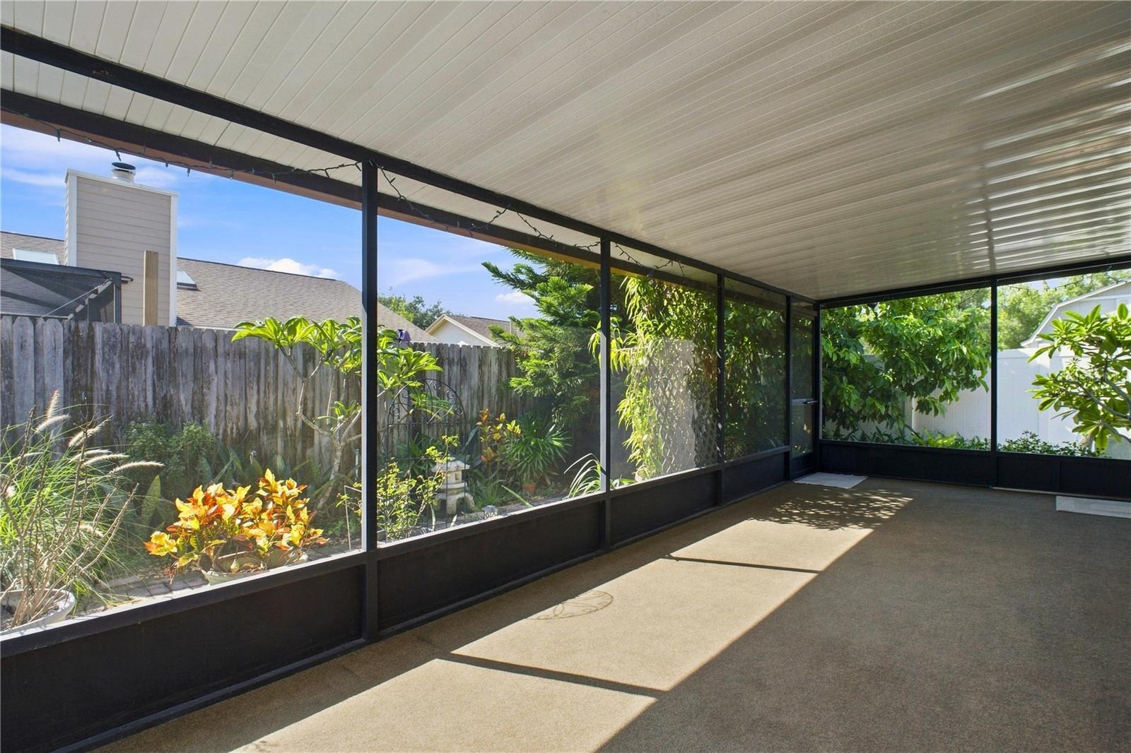 6803 LONGPOINTE WAY — photo 35