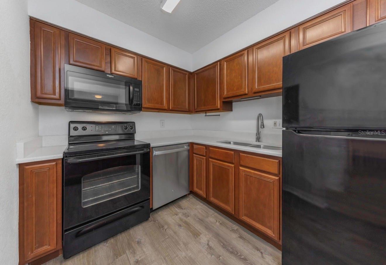 643 HAVEN PL #643 — photo 8