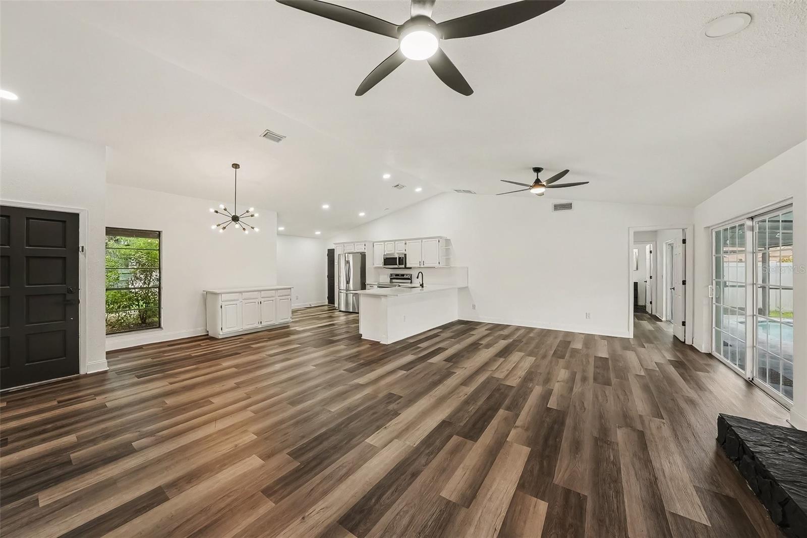 4715 KEMBLE CT — photo 5