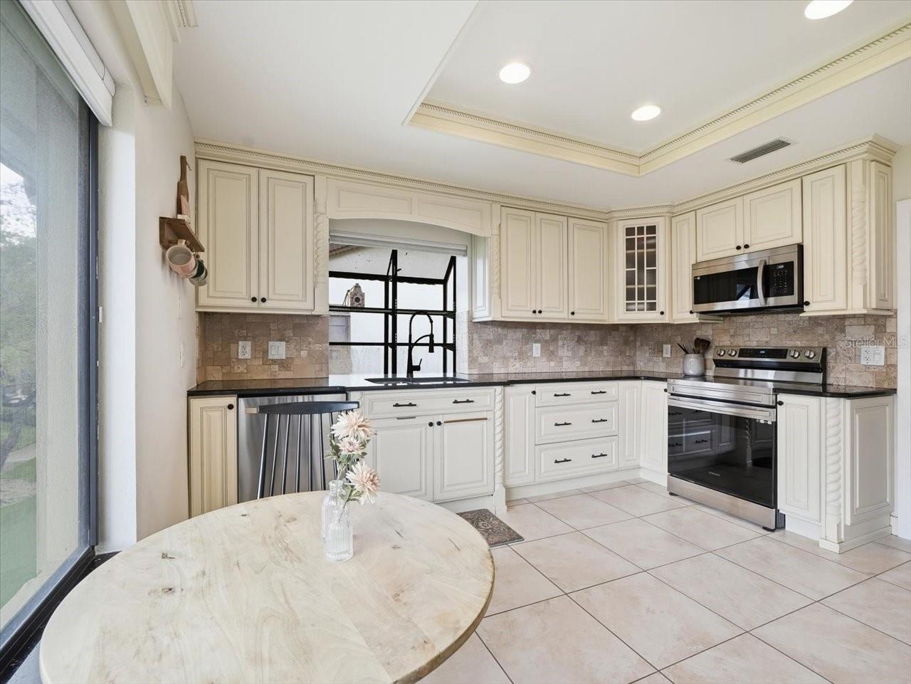 1816 LAKE CYPRESS DR #1816 — photo 13