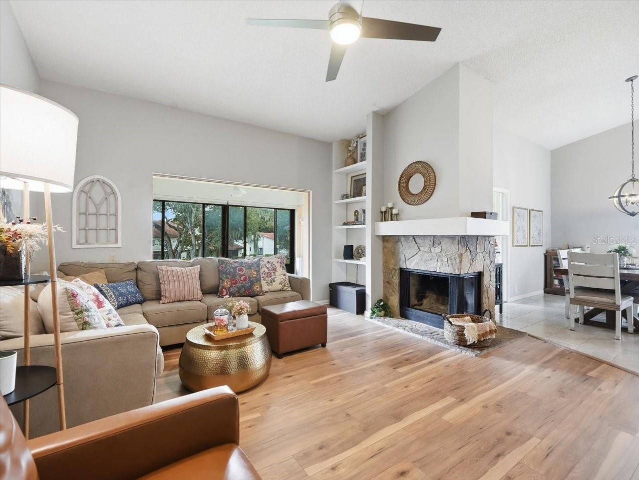 1816 LAKE CYPRESS DR #1816 — photo 21