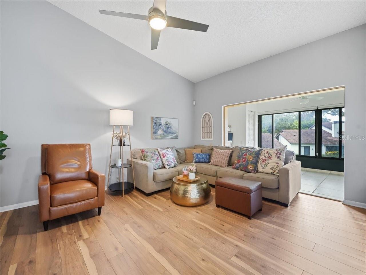 1816 LAKE CYPRESS DR #1816 — photo 20