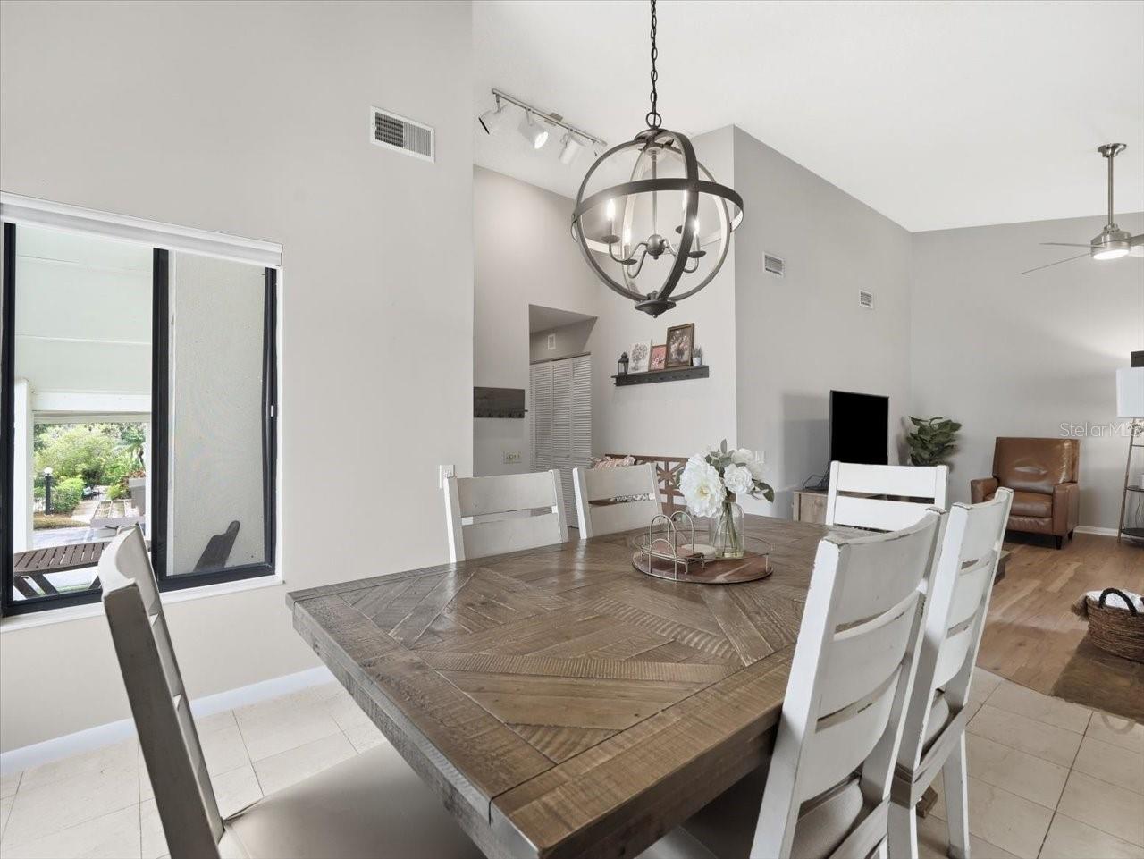 1816 LAKE CYPRESS DR #1816 — photo 10