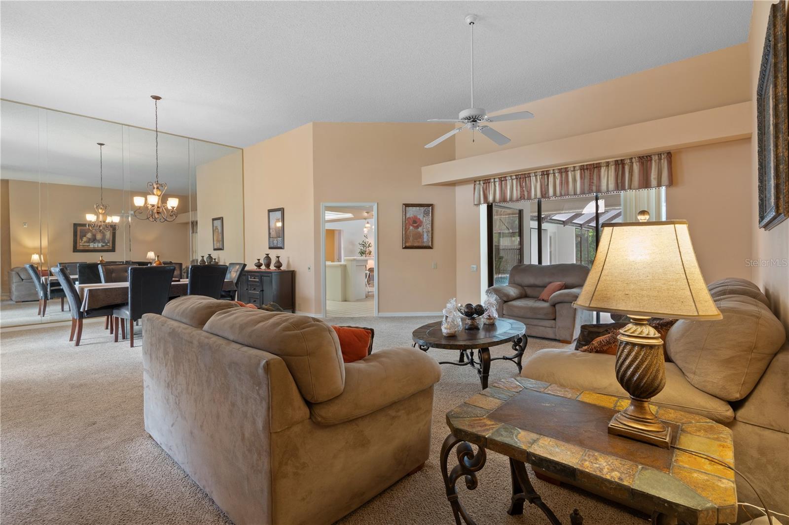 3225 GLENWOOD CIR — photo 8