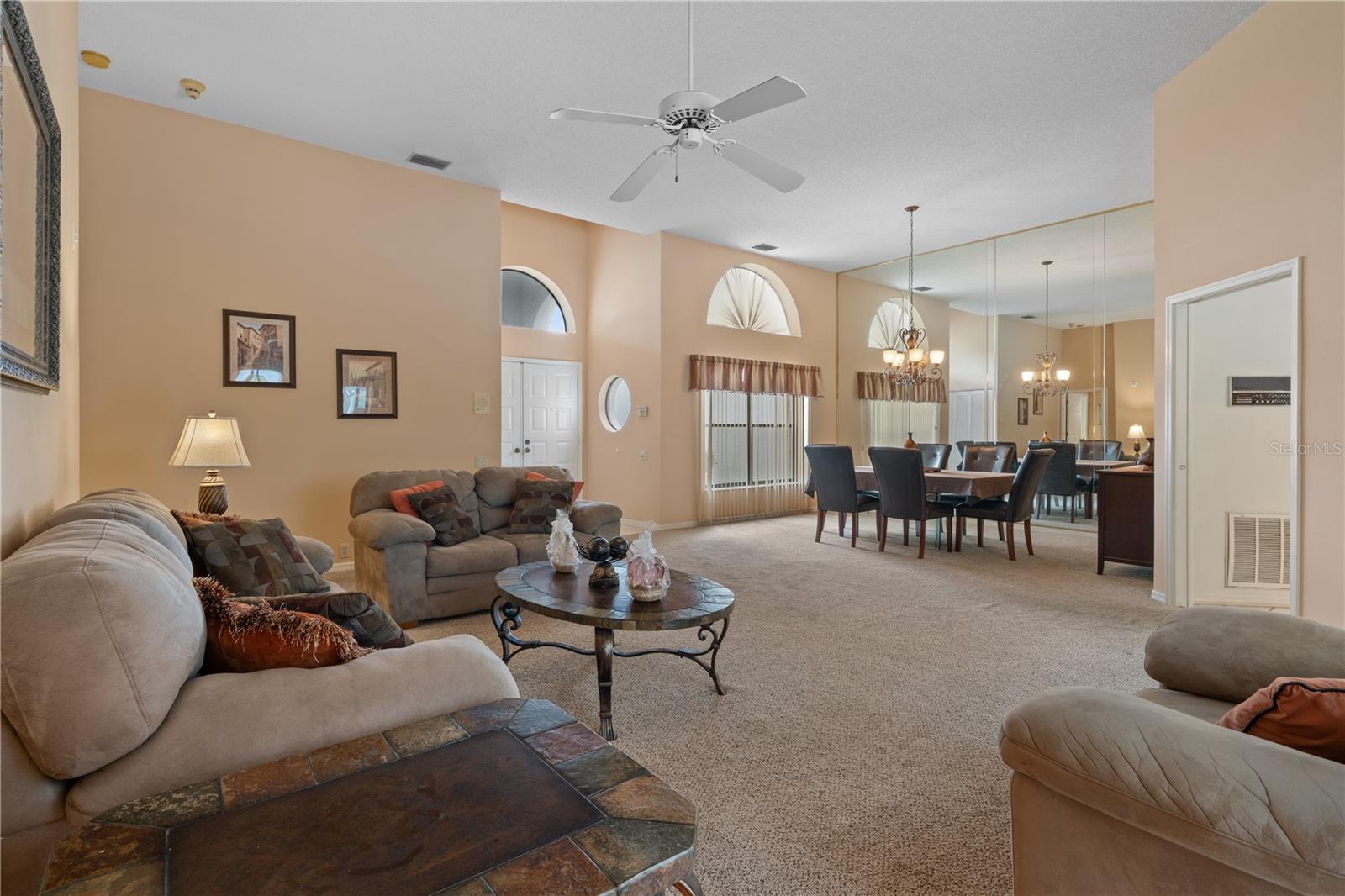 3225 GLENWOOD CIR — photo 9