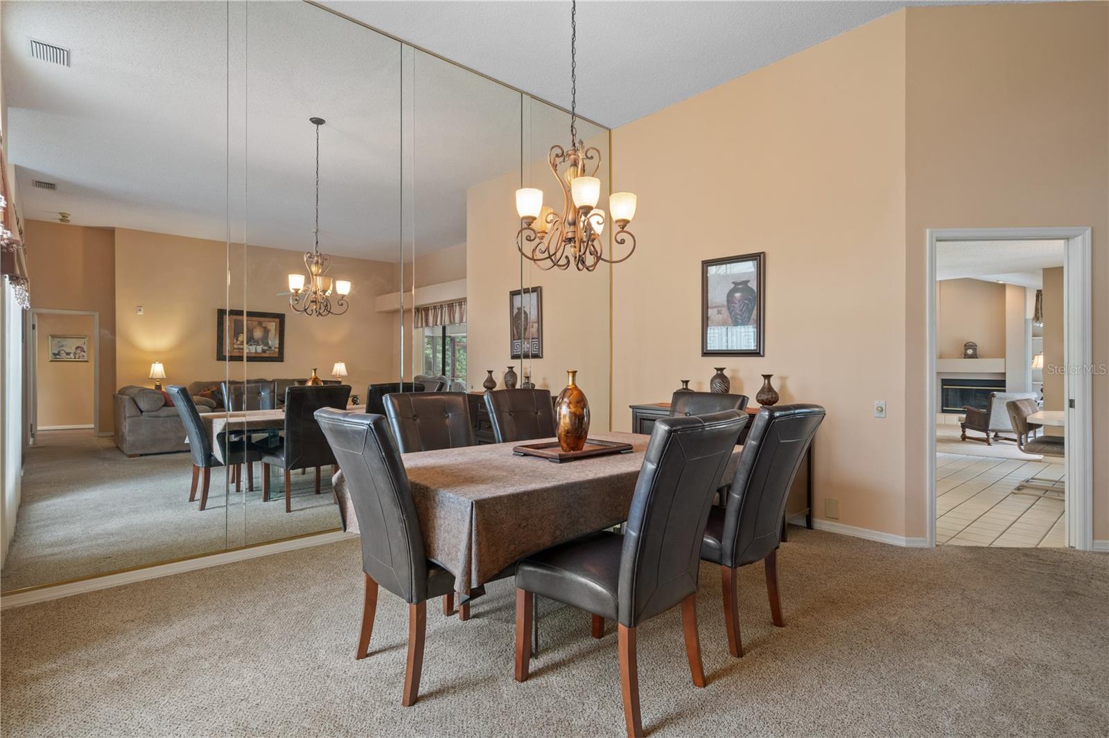 3225 GLENWOOD CIR — photo 12