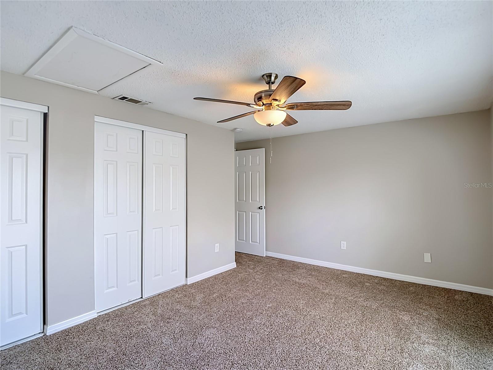 6701 VILLAGE GROVE CT — photo 18