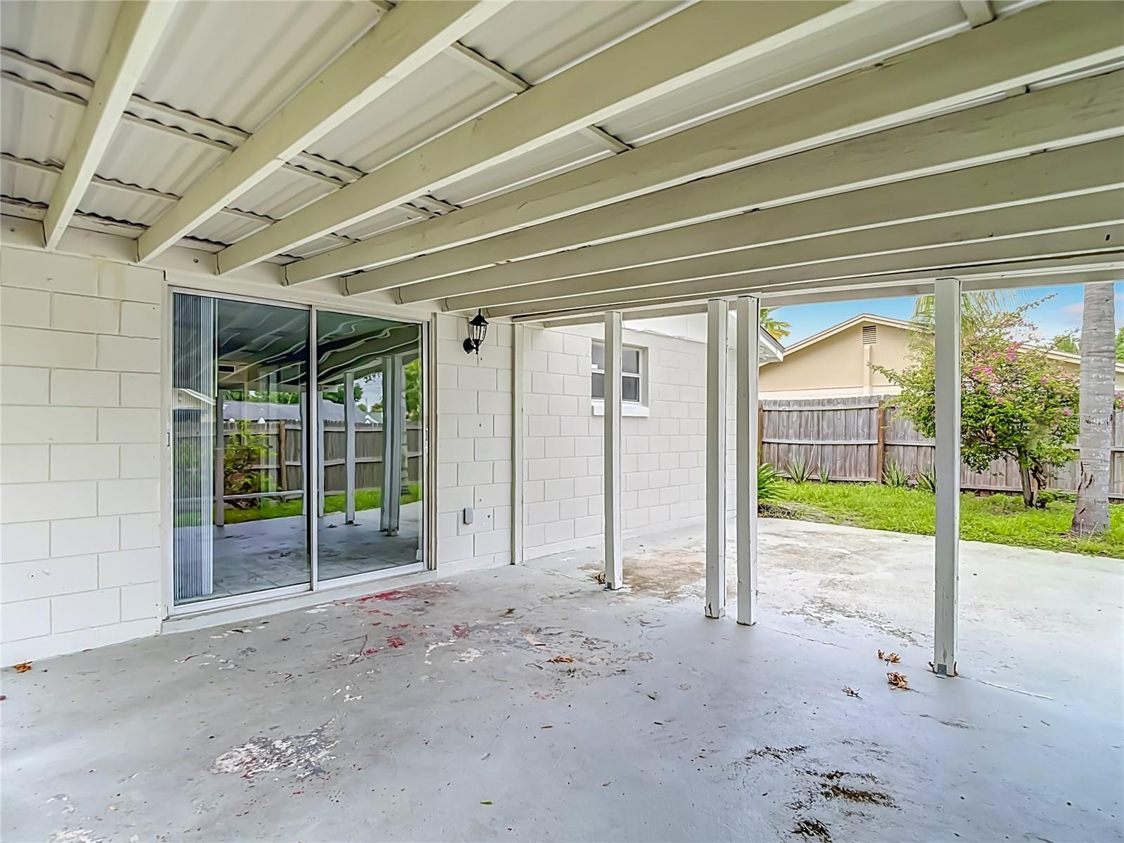 6701 VILLAGE GROVE CT — photo 27