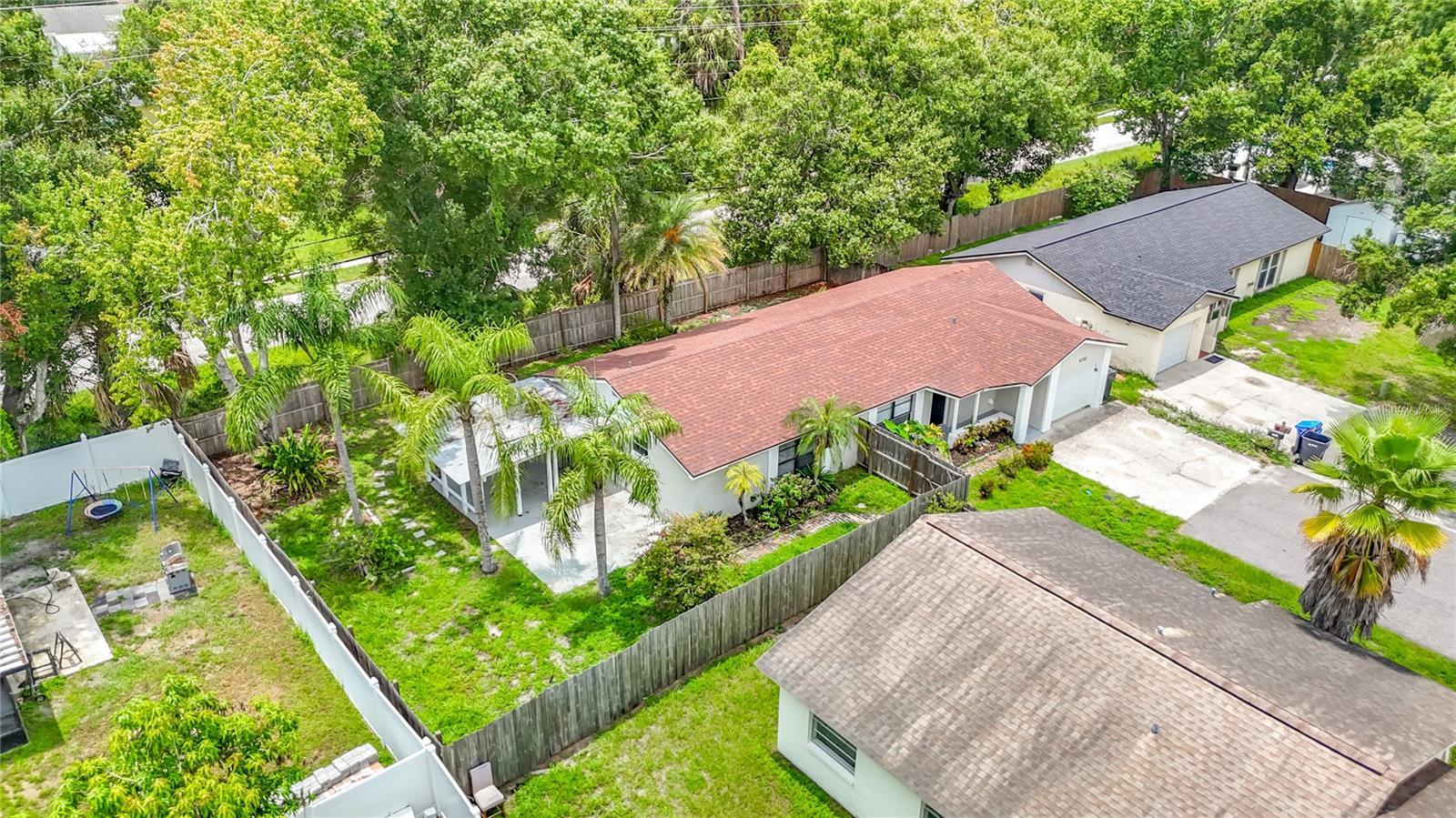 6701 VILLAGE GROVE CT — photo 38