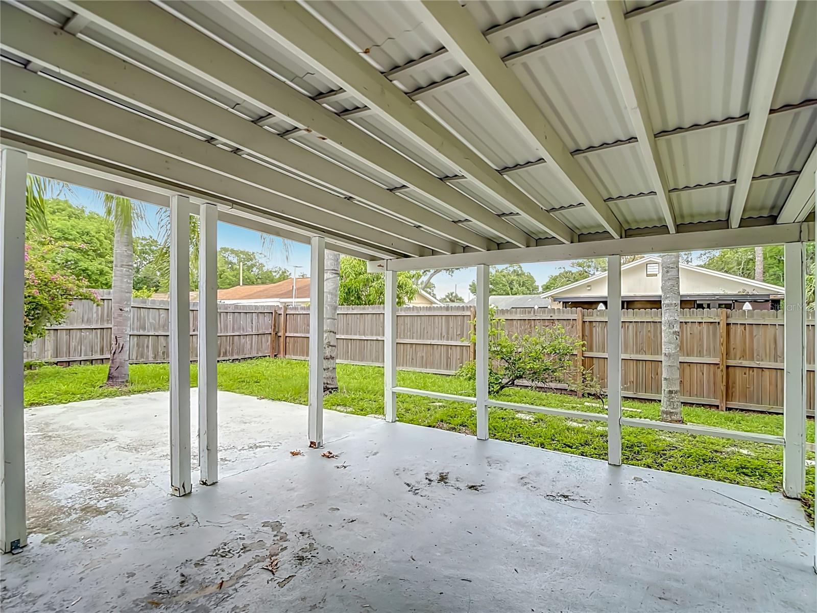 6701 VILLAGE GROVE CT — photo 26