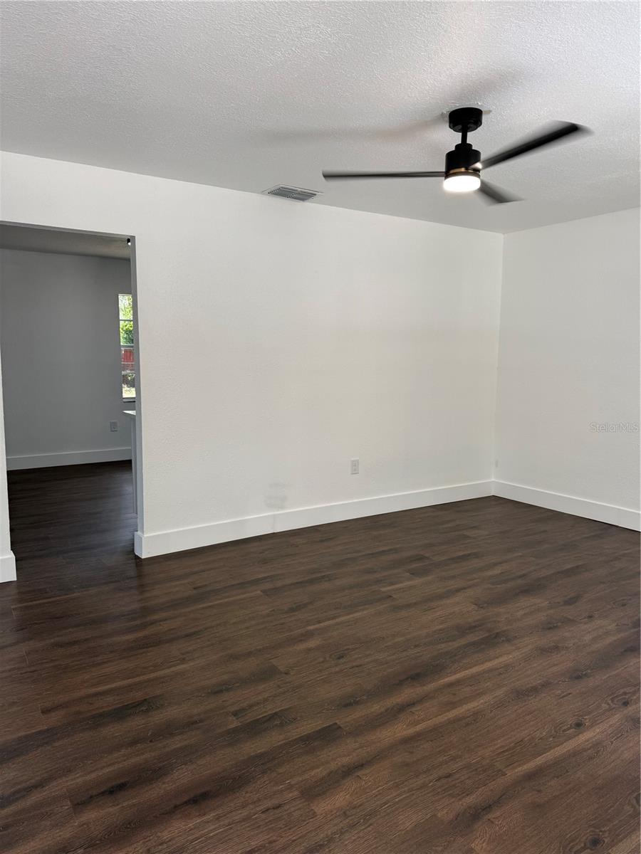 3008 OAKVIEW LN — photo 6