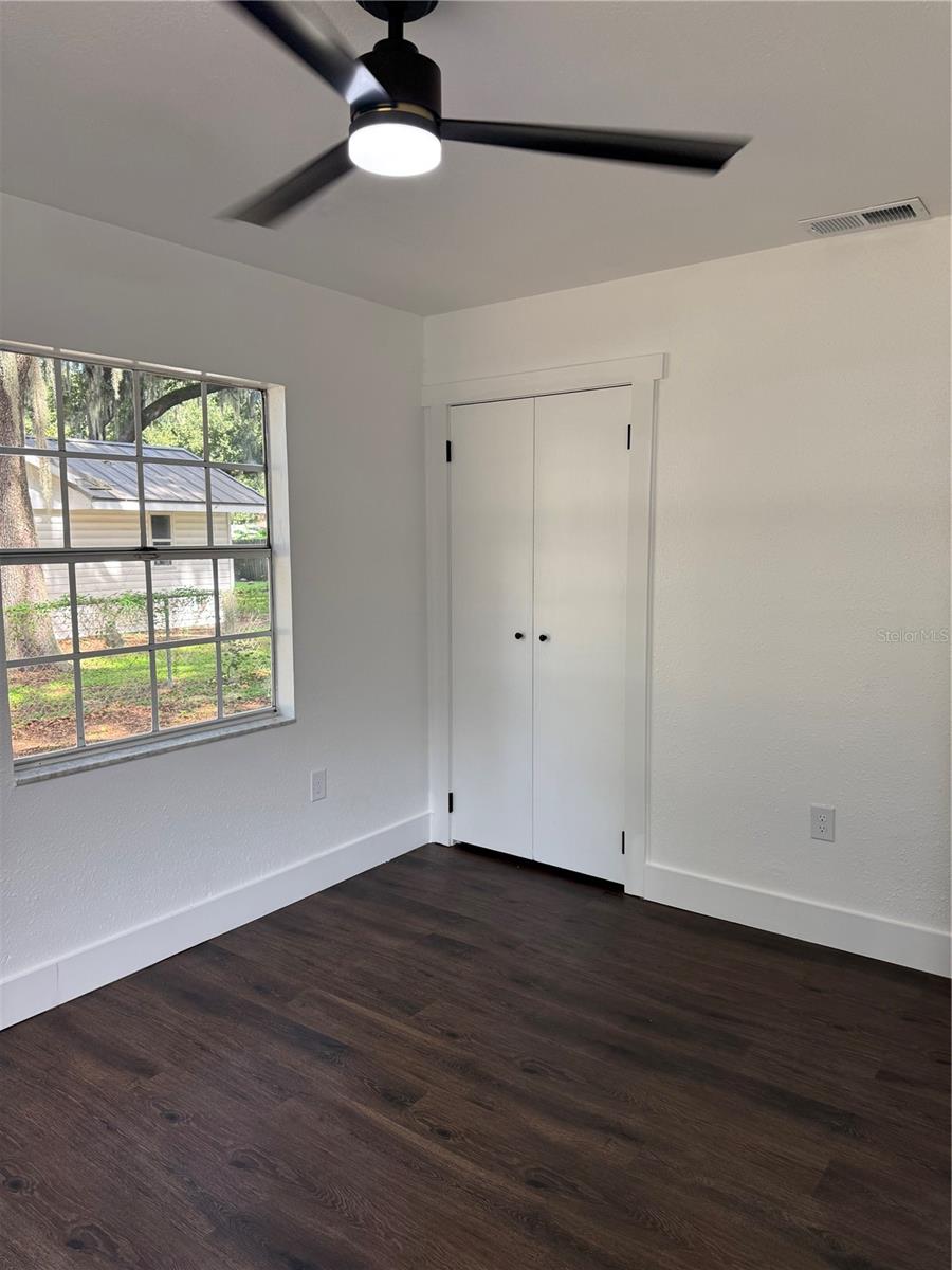 3008 OAKVIEW LN — photo 19