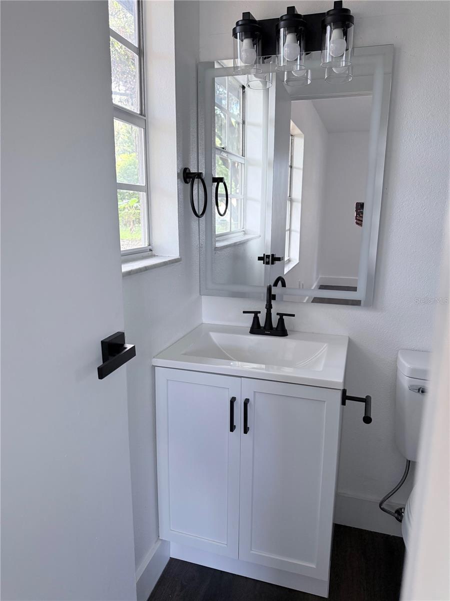 3008 OAKVIEW LN — photo 17