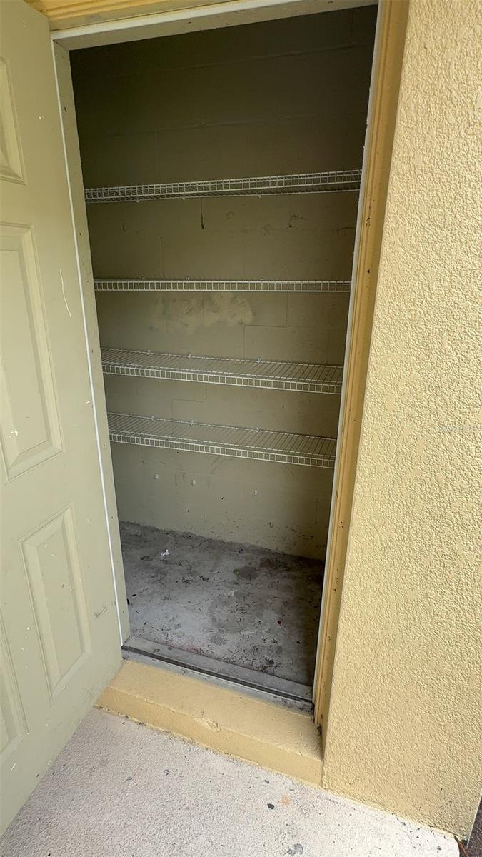 8533 TRAIL WIND DR — photo 27