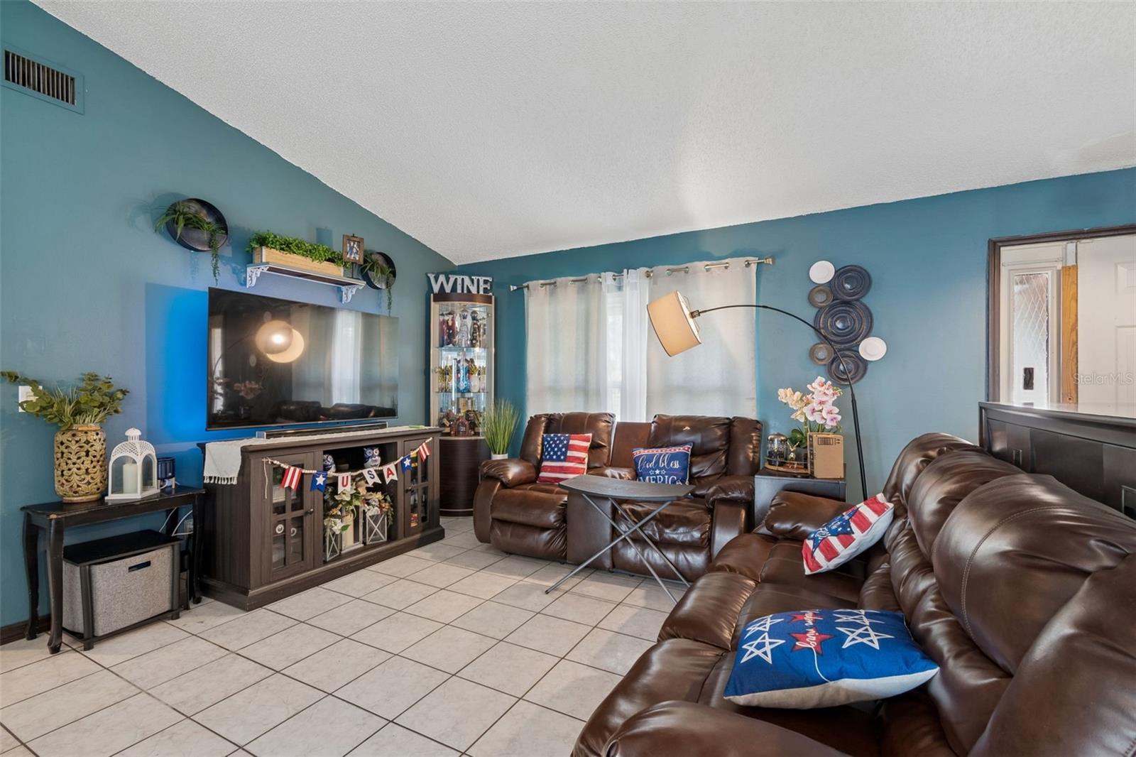 10326 OUT ISLAND DR — photo 6