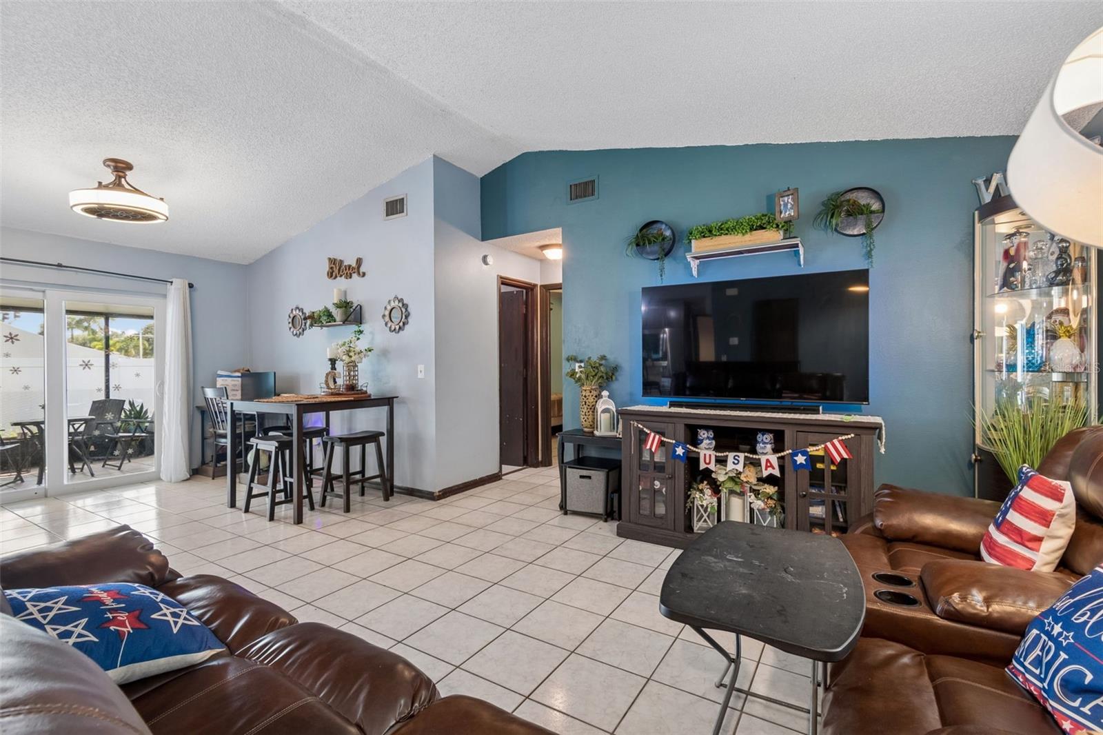10326 OUT ISLAND DR — photo 11