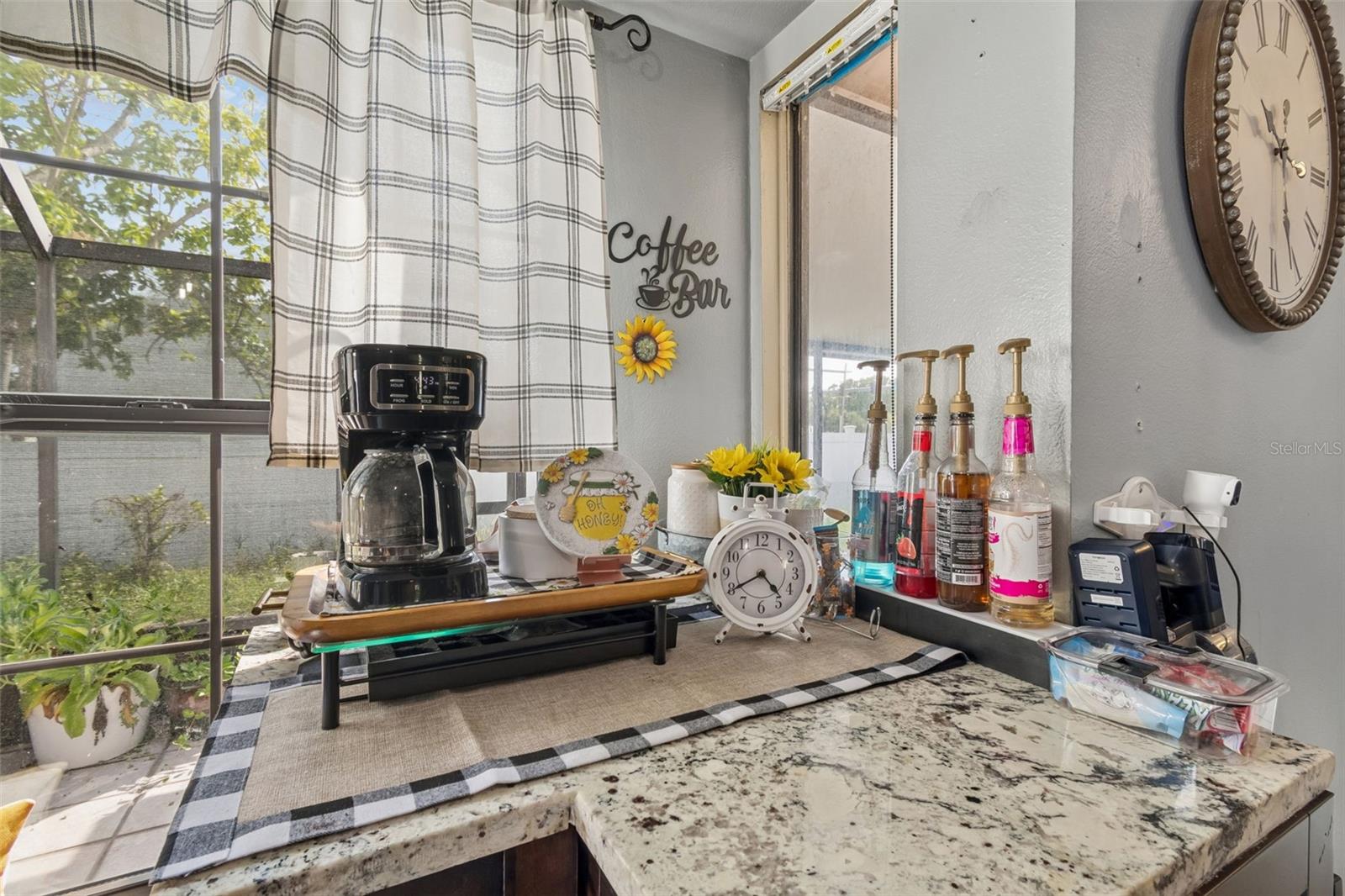 10326 OUT ISLAND DR — photo 15