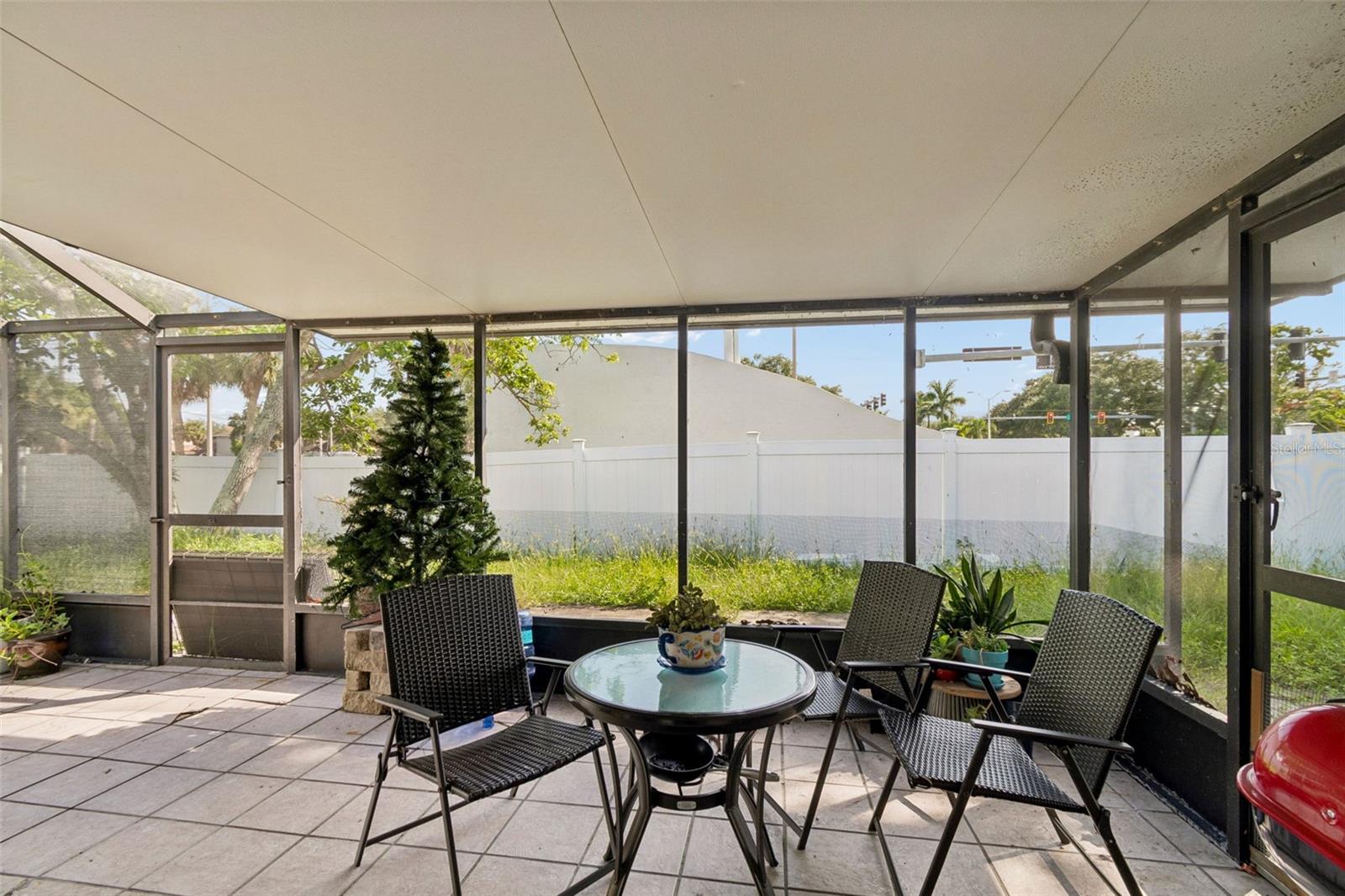10326 OUT ISLAND DR — photo 25
