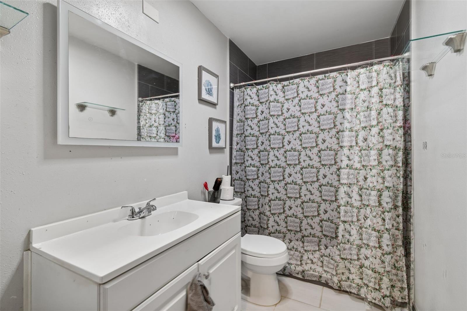 10326 OUT ISLAND DR — photo 32