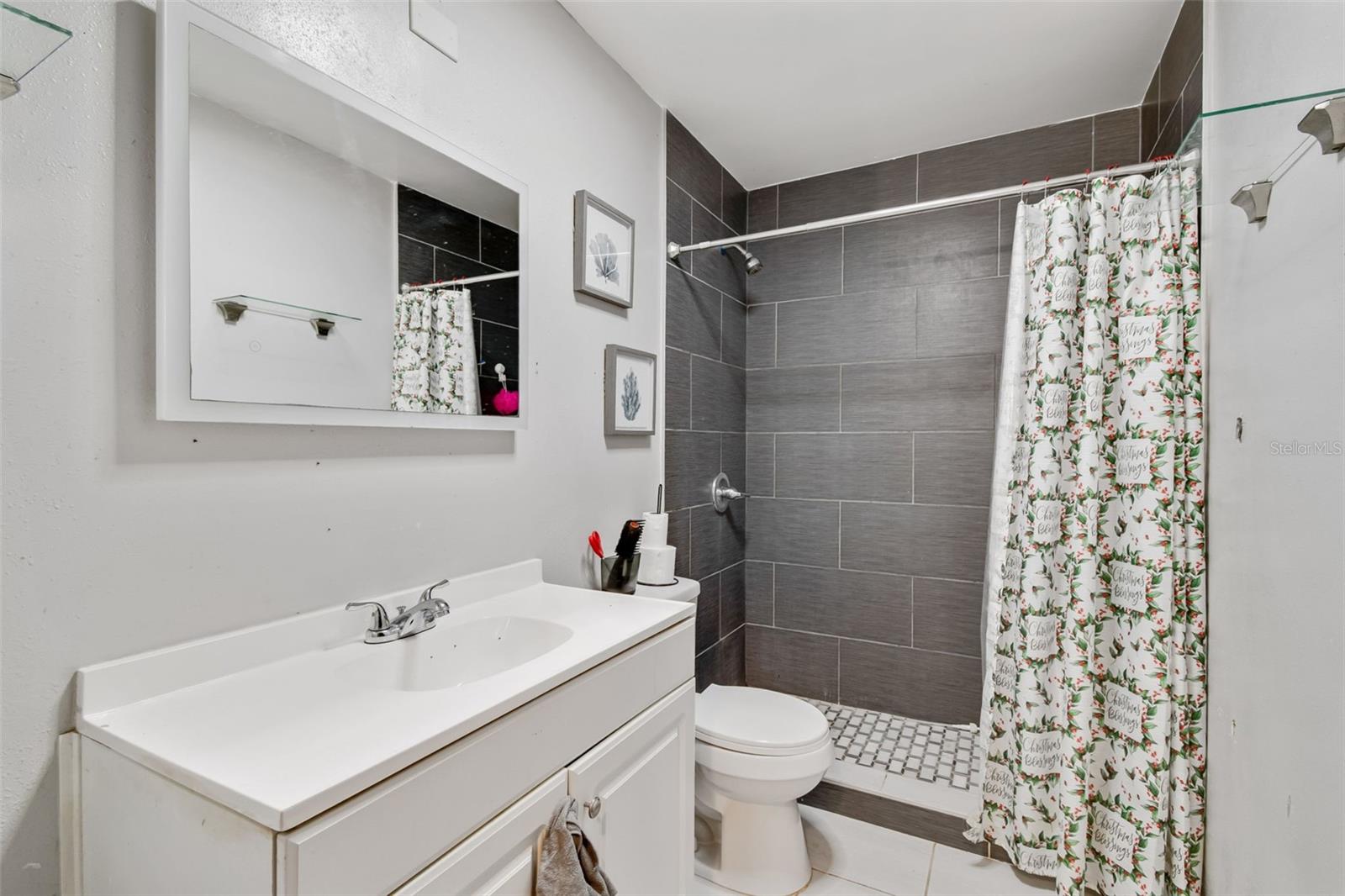 10326 OUT ISLAND DR — photo 31