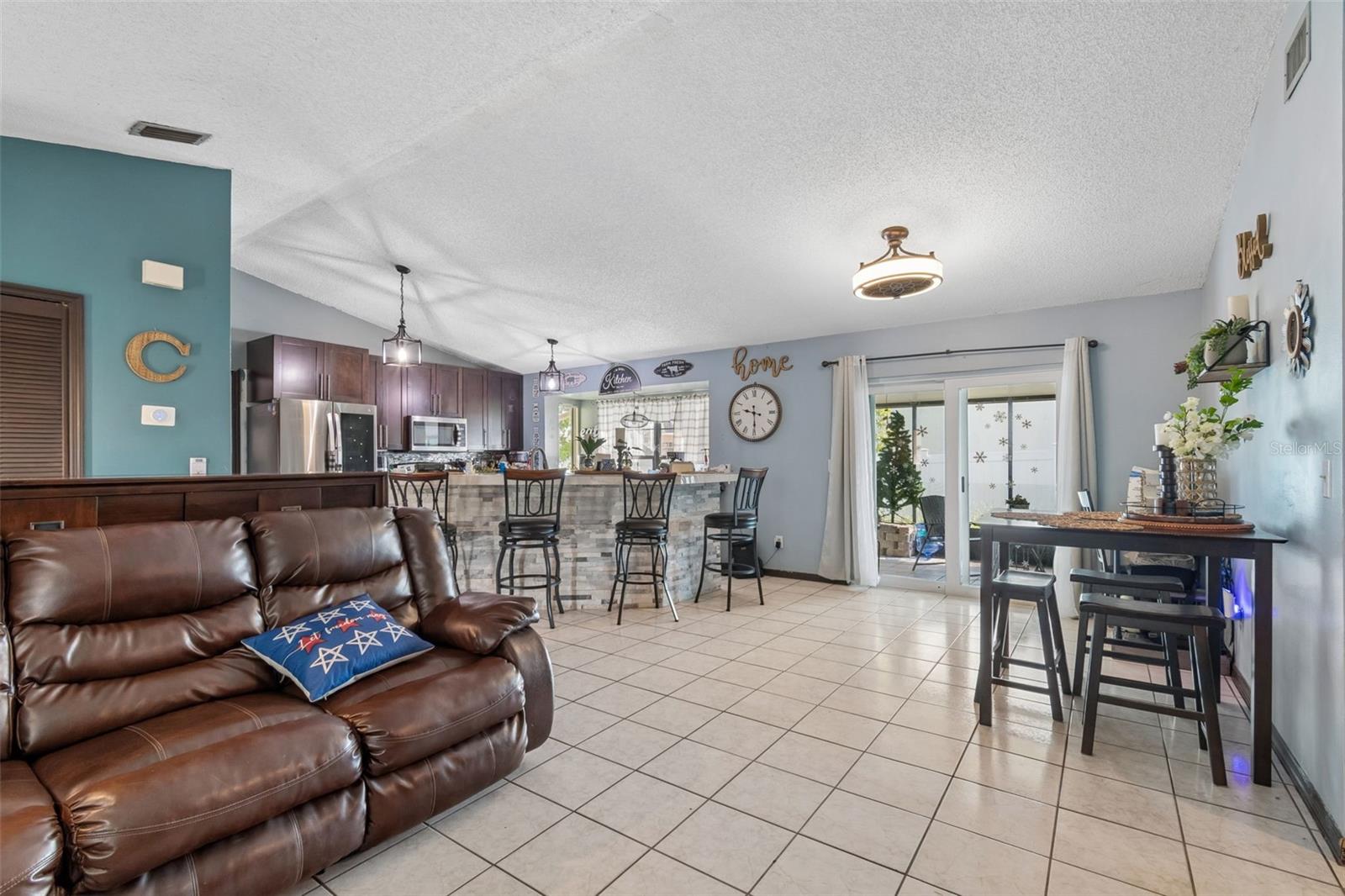 10326 OUT ISLAND DR — photo 9