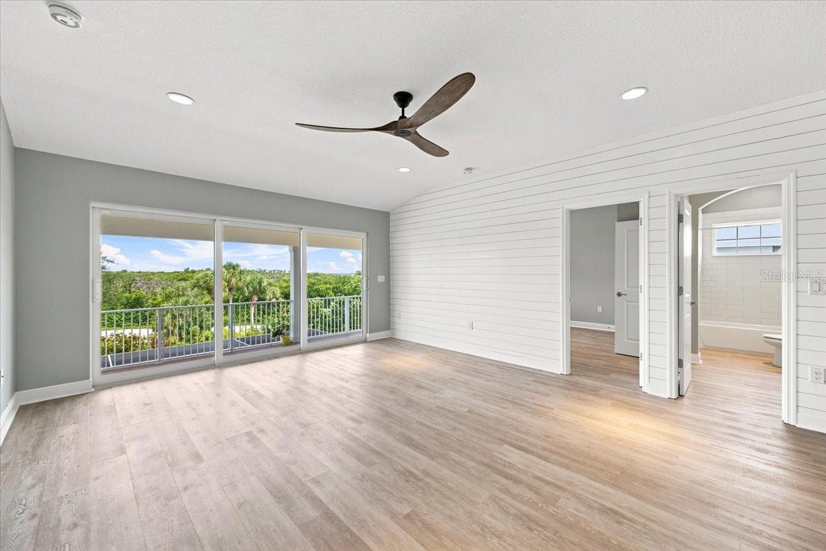 8124 37TH AVENUE CIR W — photo 31