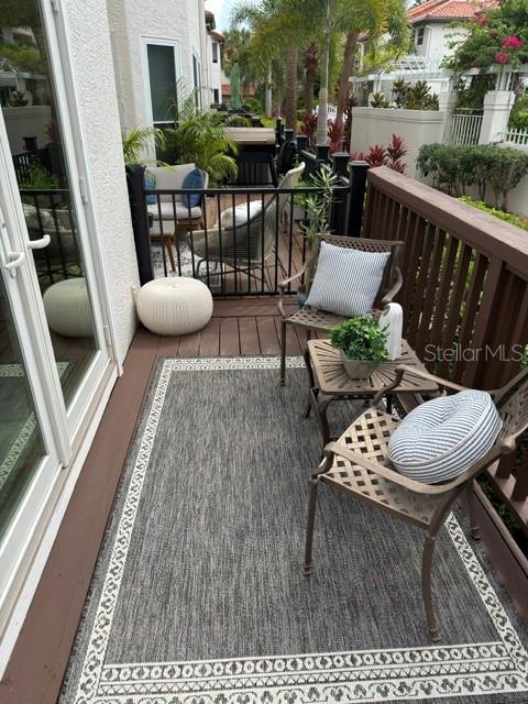 1116 SHIPWATCH CIR — photo 42