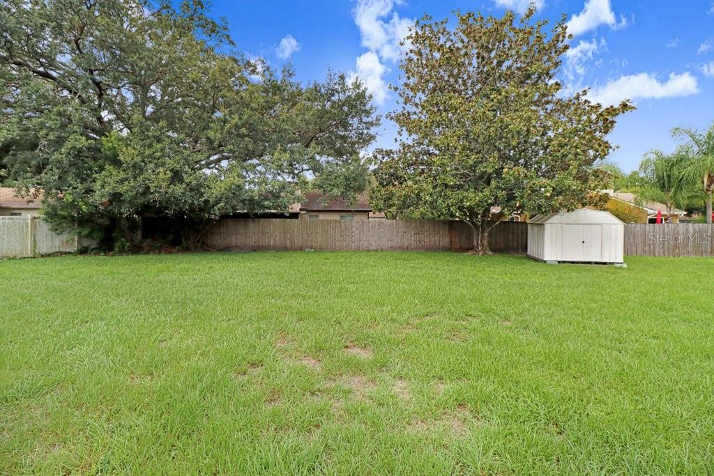 4908 CROCKETT CT — photo 37