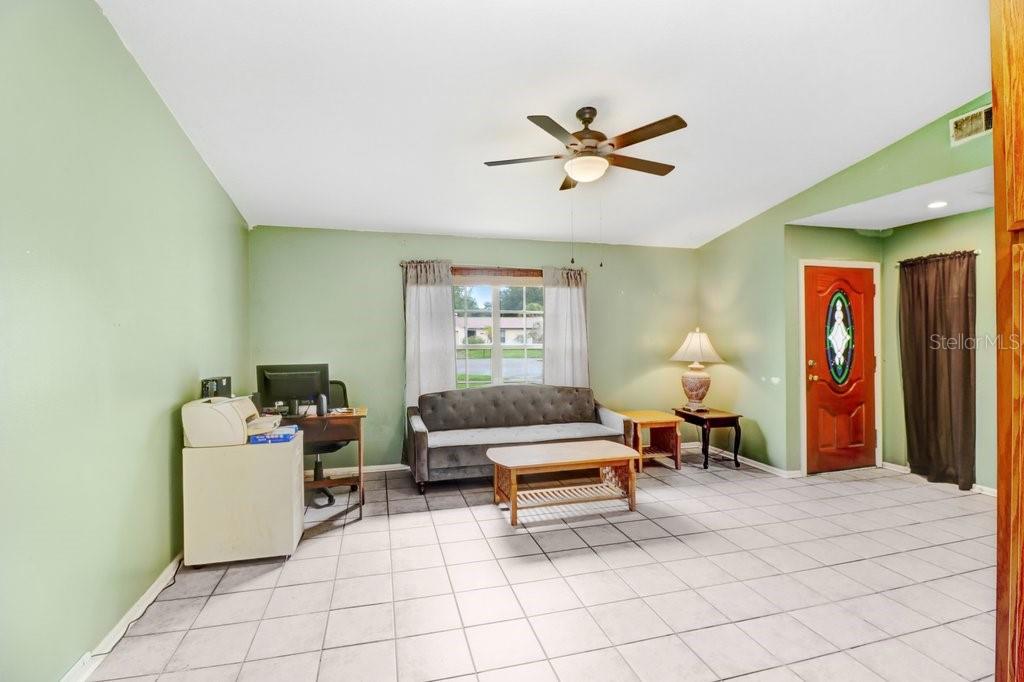 4908 CROCKETT CT — photo 15