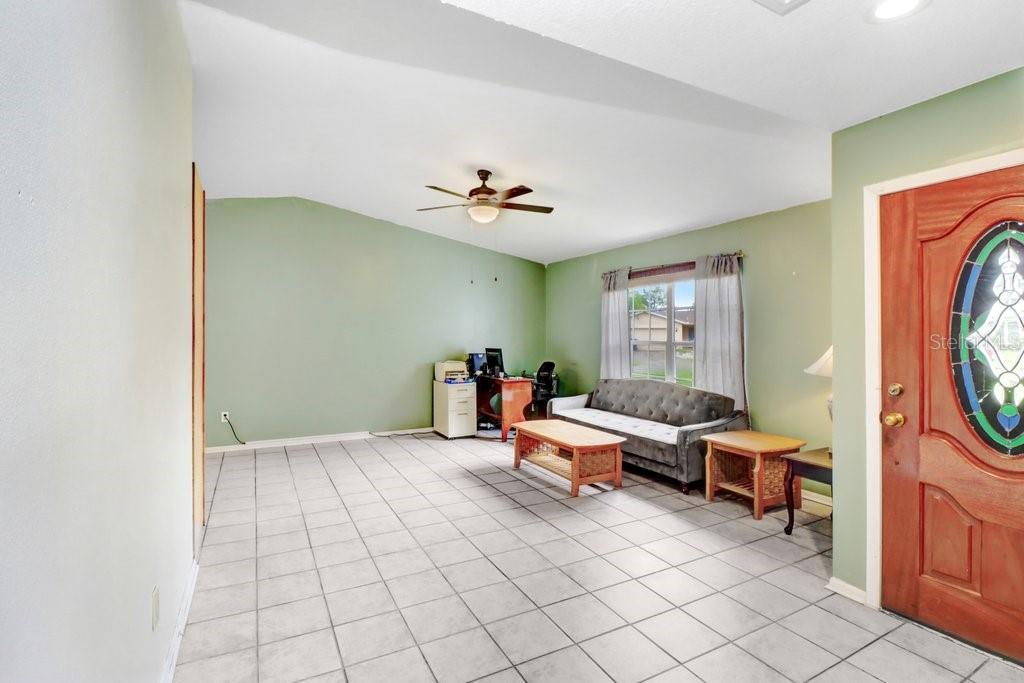 4908 CROCKETT CT — photo 14