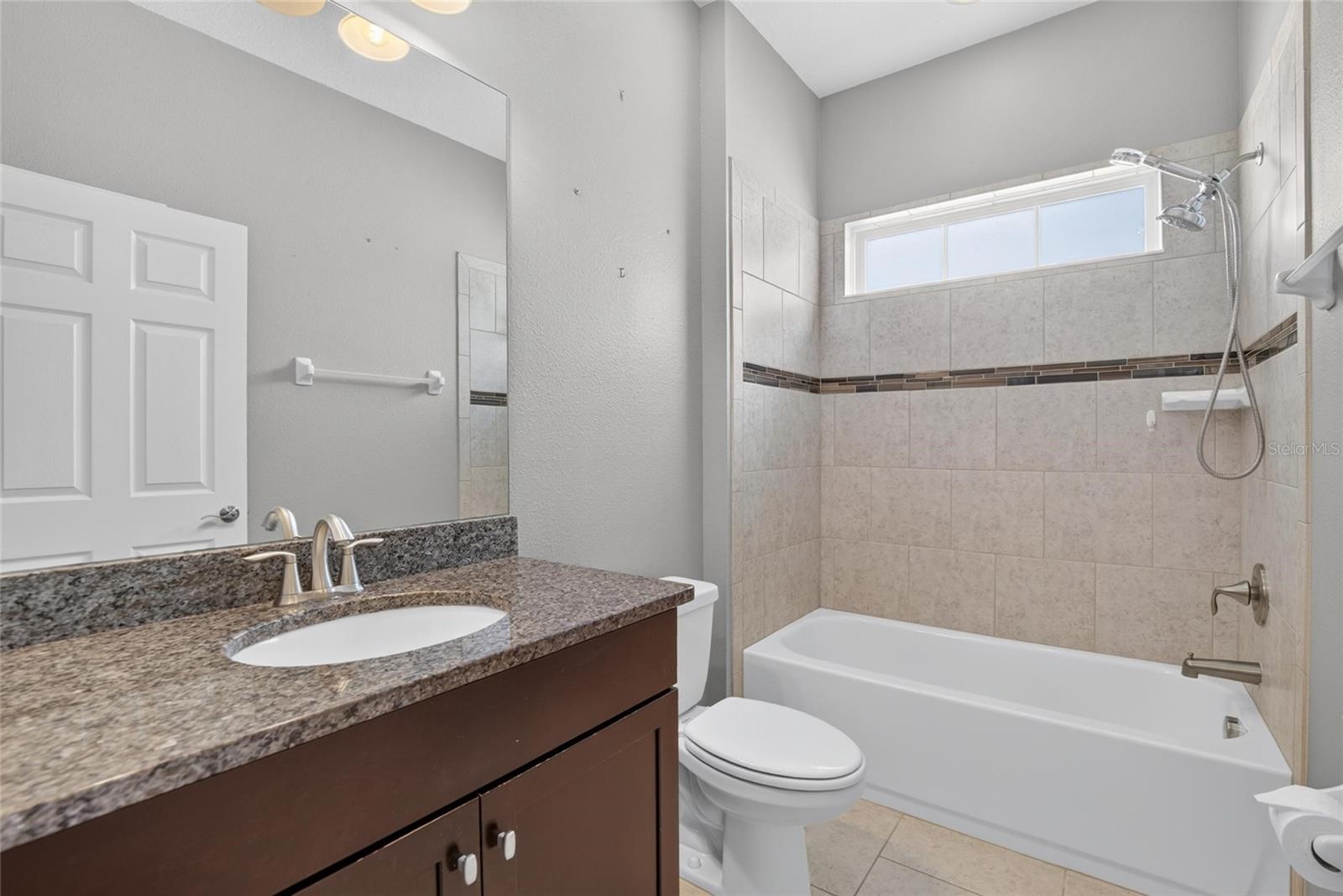 7029 OLD BENTON DR — photo 9