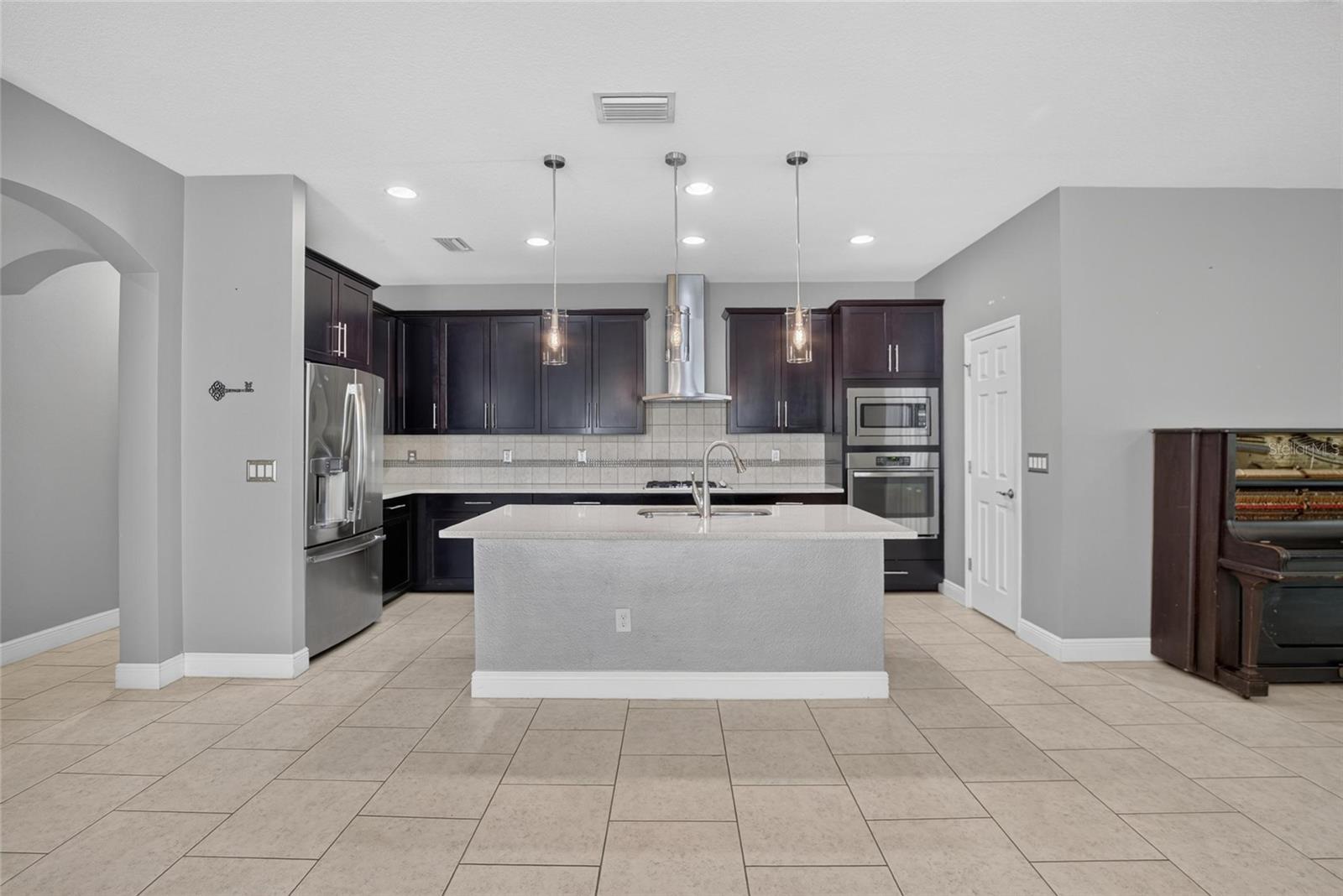 7029 OLD BENTON DR — photo 19