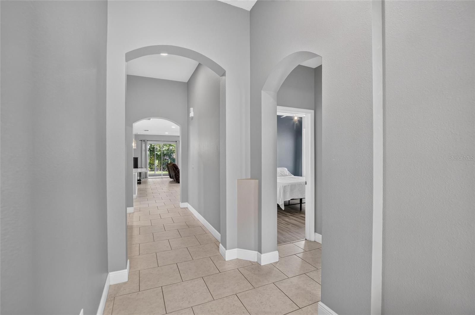 7029 OLD BENTON DR — photo 4