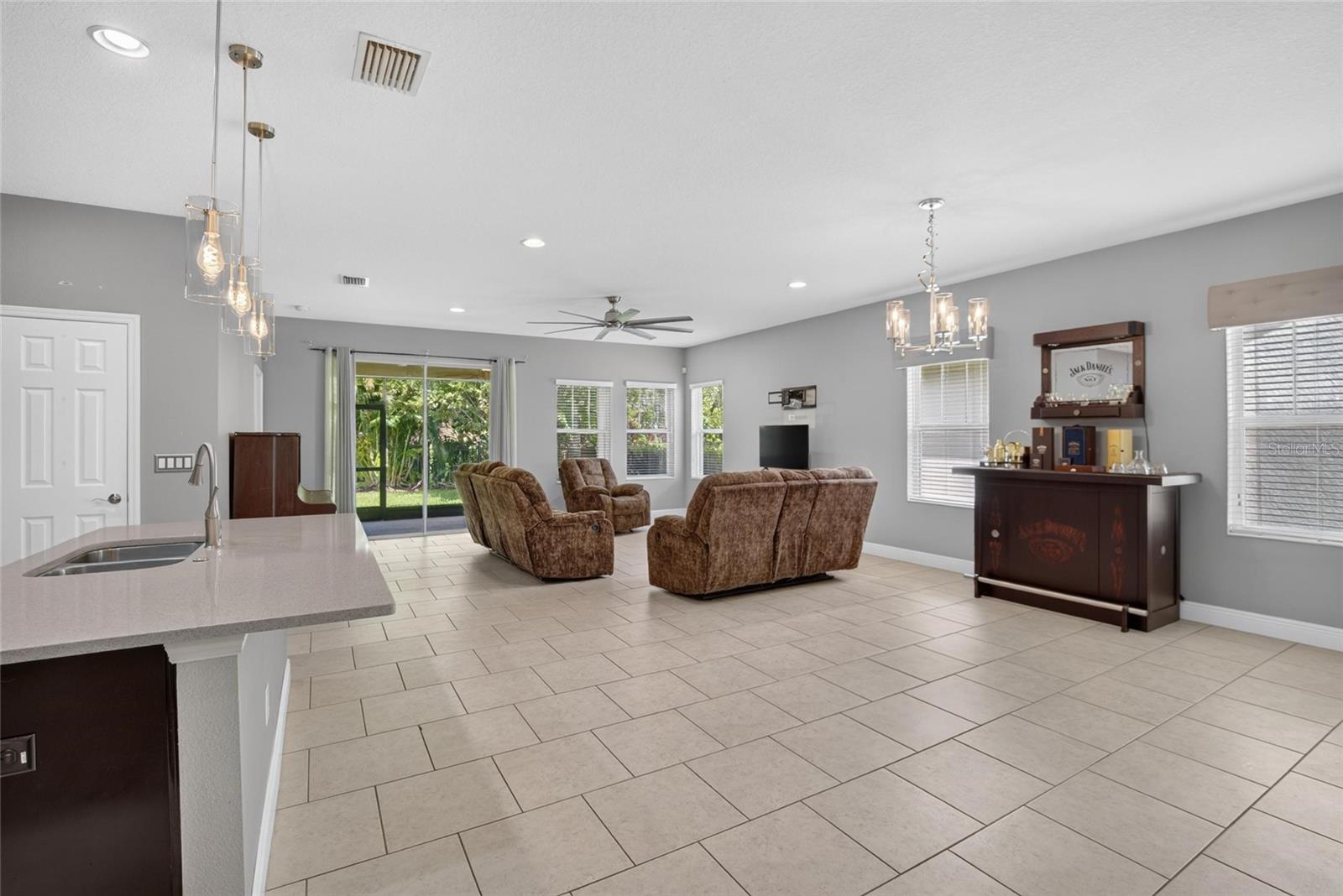 7029 OLD BENTON DR — photo 17